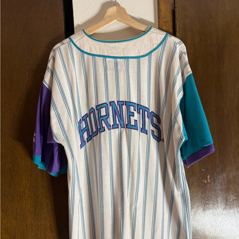 Large 90’s Starter Hornets Jersey - Picture 7 of 9